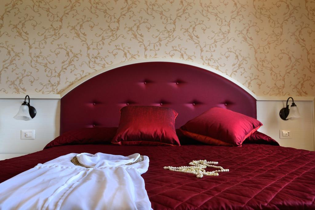 Boutique Hotel Casa Faccioli ボローニャ 部屋 写真